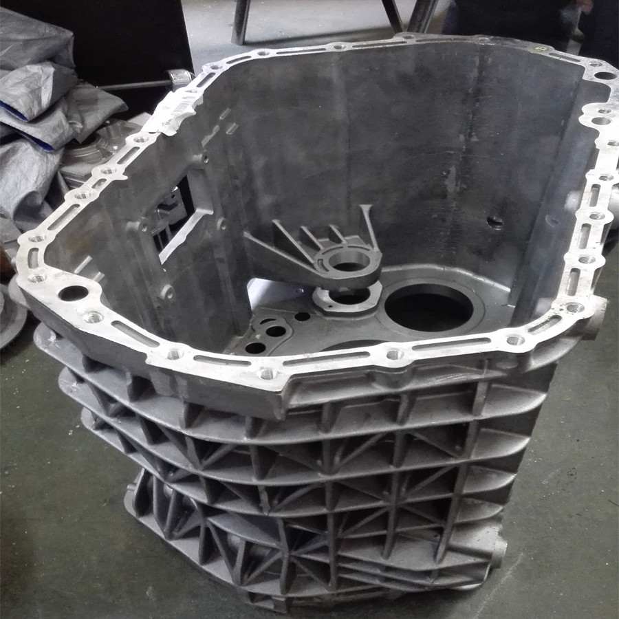 auto parts aluminum case casting low pressure casting machine manufacturer
